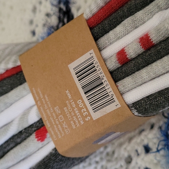 NWT Rae Dunn 10Pack Love Themed Liners - Picture 4 of 5